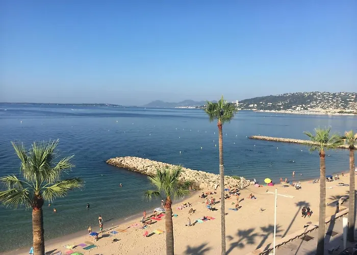 Studio 29 M With Terrace And View On The Beach