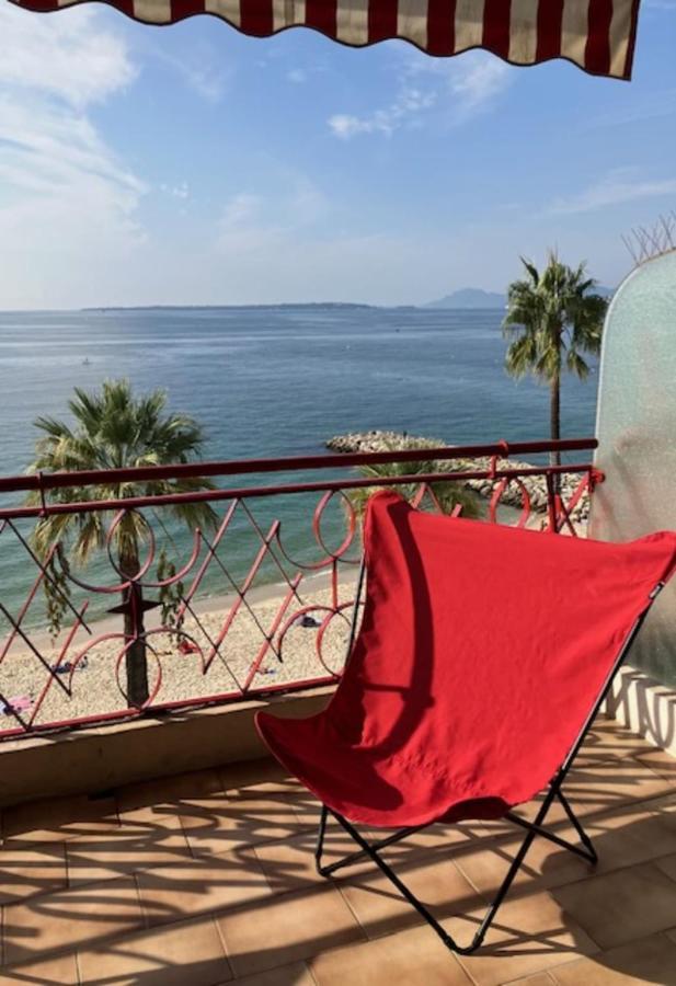 Apartment 29 M With Terrace And View On The Antibes